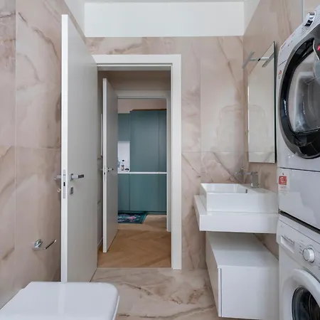 Elegance Family Apartment Como