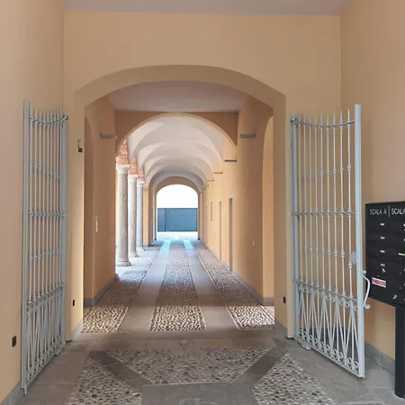 Elegance Family Apartment