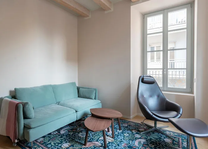 Elegance Family 公寓